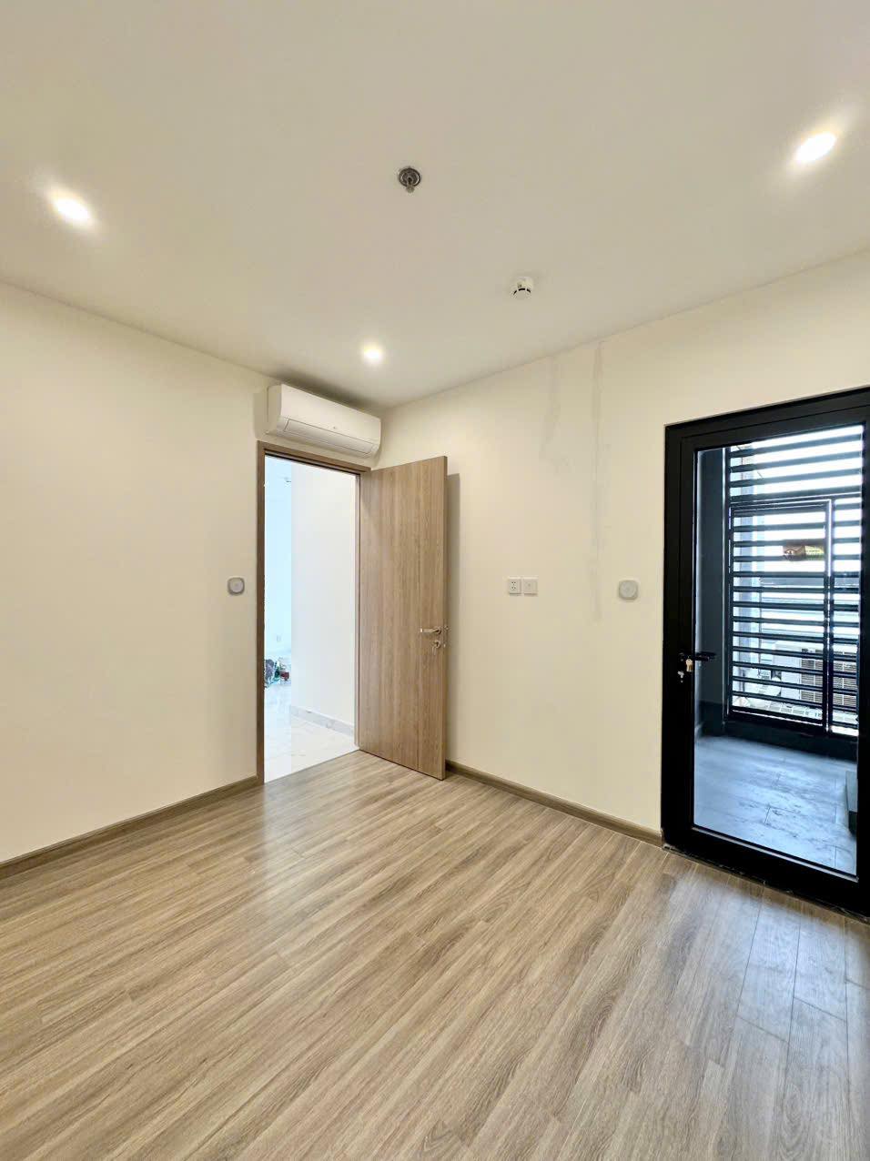 the oais vinhomes grand park 7